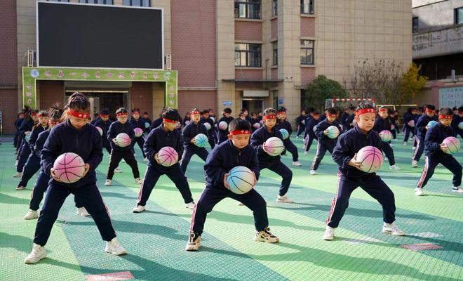 PG电子2023年睢宁县中小会暨第七届全民健身运动会青少部武术操、特色赛精彩开赛(图2)