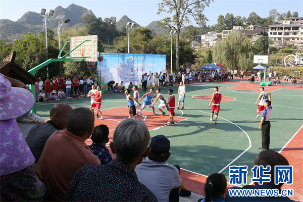 PG电子“小广场”发挥“大作用” “村民健身广场”为贵阳乡村添活力(图2)