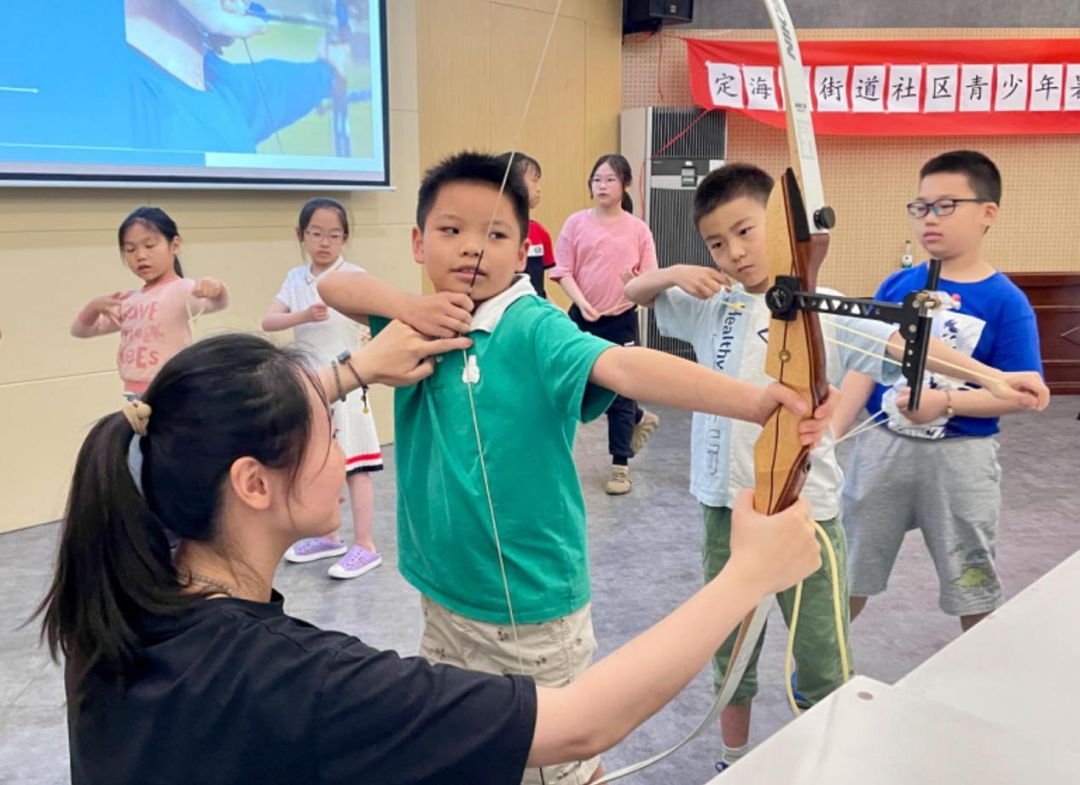 成为小小“神射手”！孩子们暑期探秘“箭道”(图2)